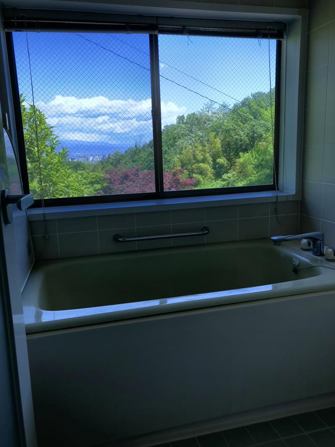 Отель Takasaki Kannonyama Onsen Kinzanso Экстерьер фото